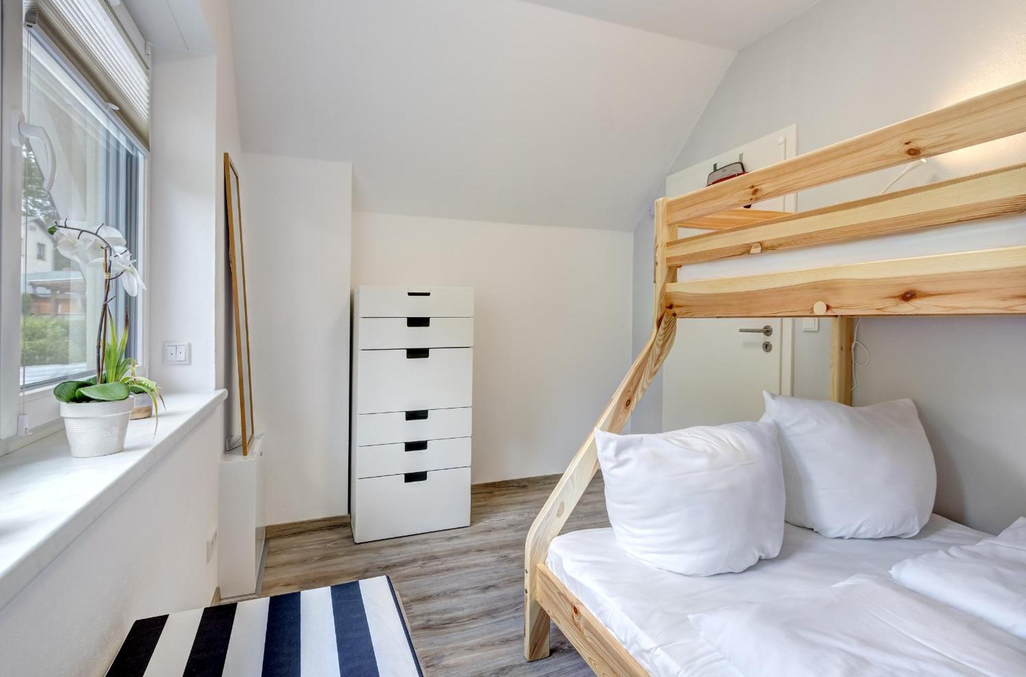 Haus Strandkoerv Mit Fass-Sauna Loddin Exterior foto
